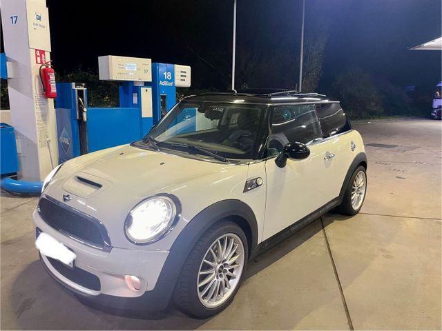 MINI Mini Cooper S *184PS*Leder*2010*TÜV2026*