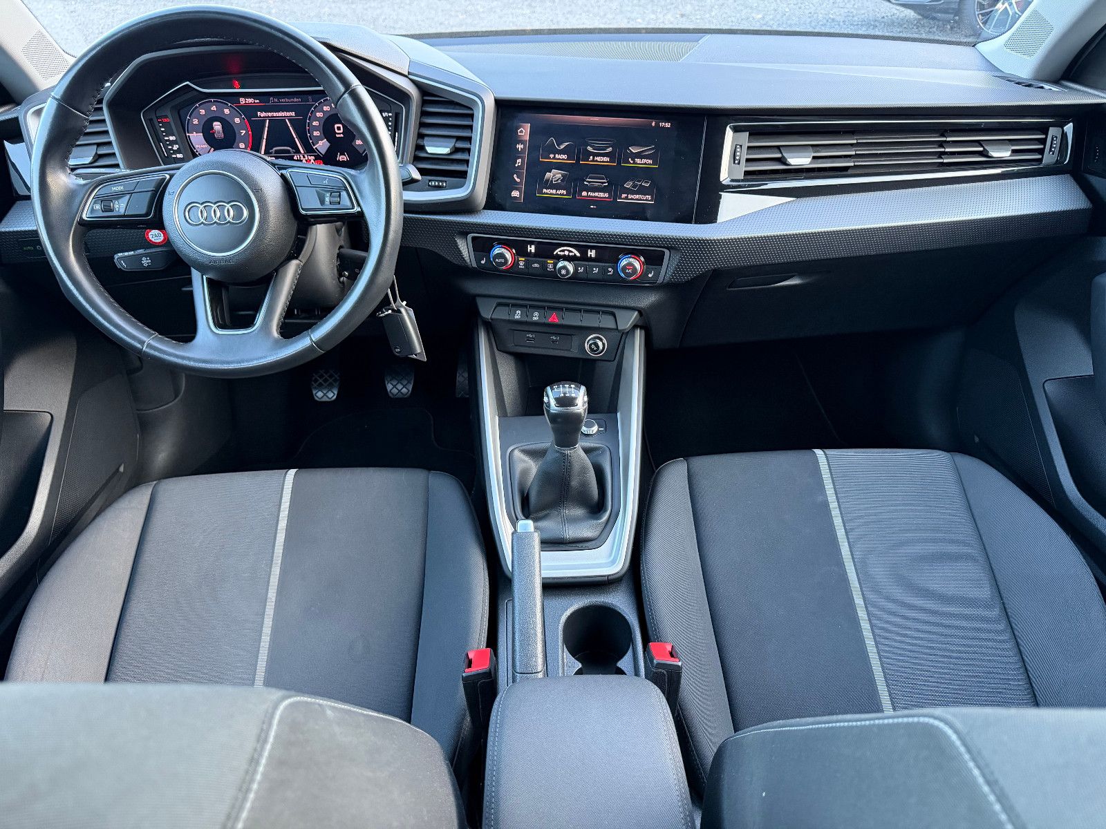 AUDI A1 Sportback 30 TFSI Advanced PDC/TEMPO – Foto 13