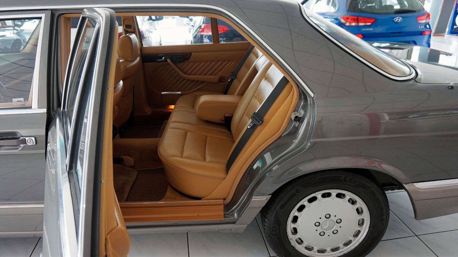 Fahrzeugabbildung Mercedes-Benz 500 SEL Oldtimer H Zulassung