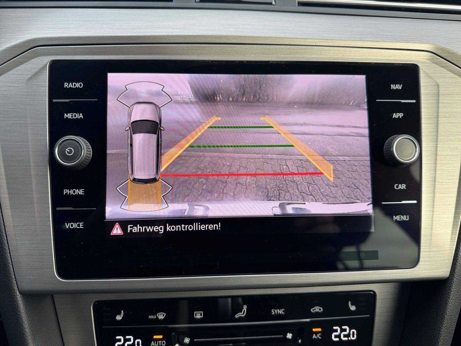 Fahrzeugabbildung Volkswagen Passat Variant Conceptline 1.5 TSI