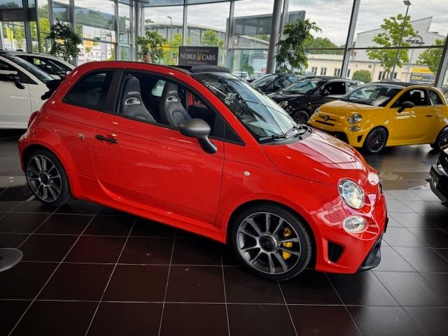 Fahrzeugabbildung Abarth 695C Turismo  LEDER BEATS NAVI 17