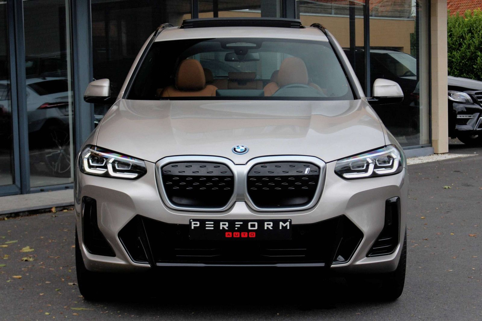 BMW iX3 M SPORT*INSPIRING*PANO*TREKHAAK*DRIVING ASSI imagem 2