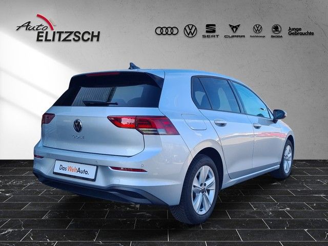 Fahrzeugabbildung Volkswagen Golf VIII TSI LED Navi AID ACC RFK SH LM