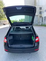 Skoda Fabia COMBI DRIVE 125 TÜV neu! - Skoda Fabia: Schwarz, Combi