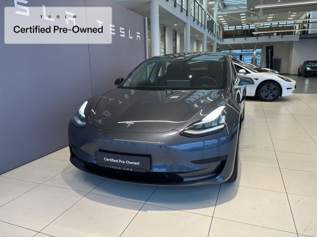 Tesla Model 3 Standard Range Plus