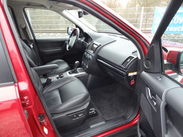 Fahrzeugabbildung Land Rover Freelander 2 SD4 HSE Luxury/1.Hd/AHK/Leder/Navi/