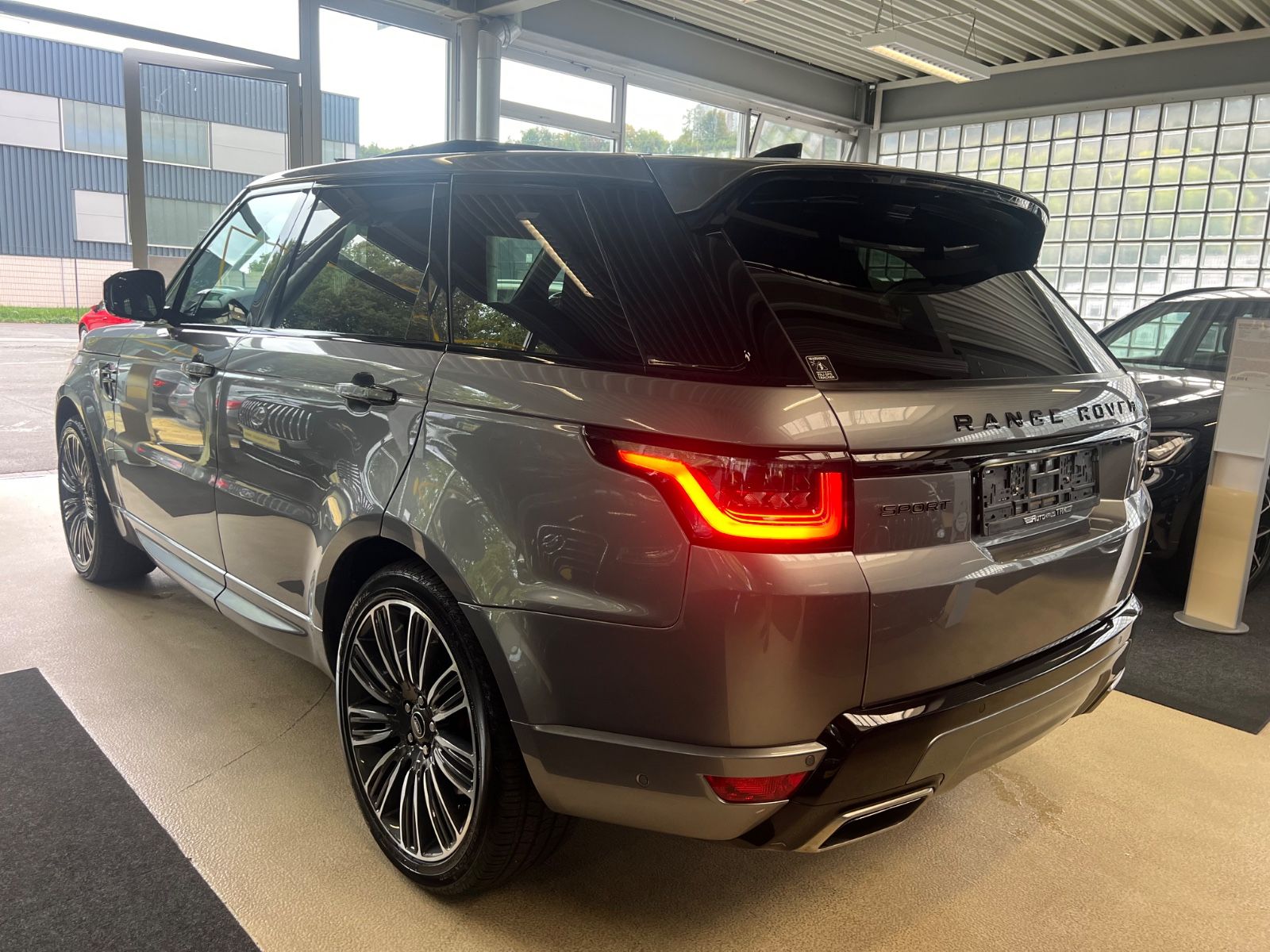 Fahrzeugabbildung Land Rover Range Rover Sport Autobiography Dynamic *TV*