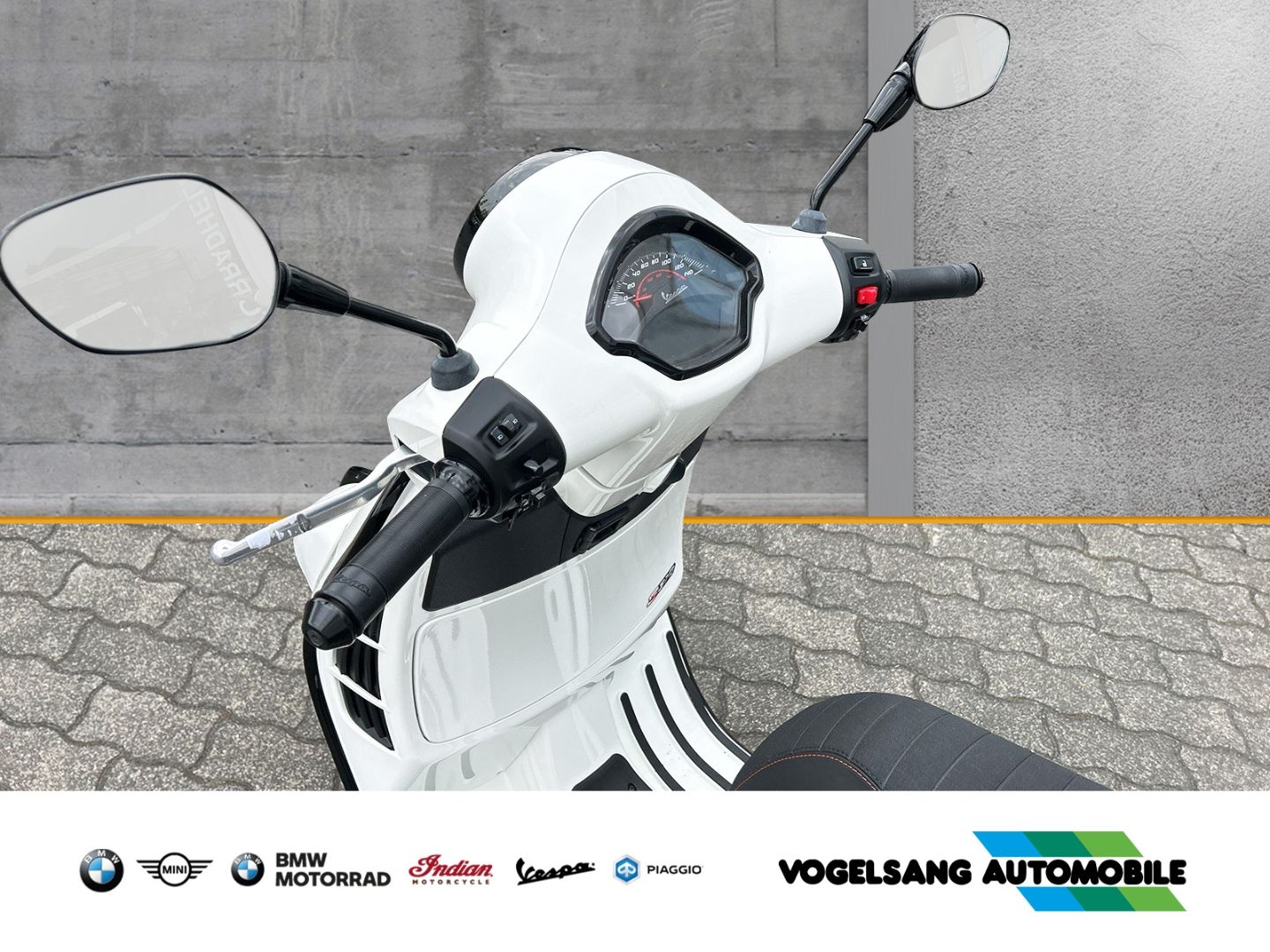 Fahrzeugabbildung Vespa GTS 125 Super Sport HPE, Voll LED, Keyless Ride,