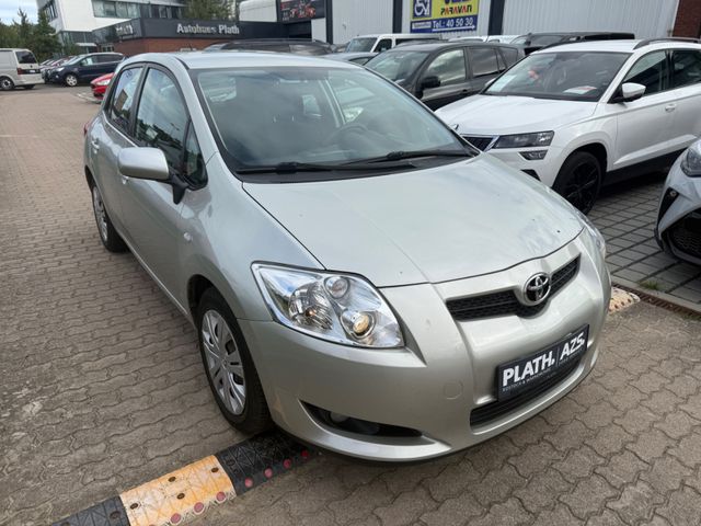 Toyota Auris Luna