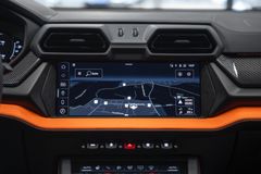 Urus 4.0 V8 SE GREY/BLACK ORANGE PANO B&amp;O