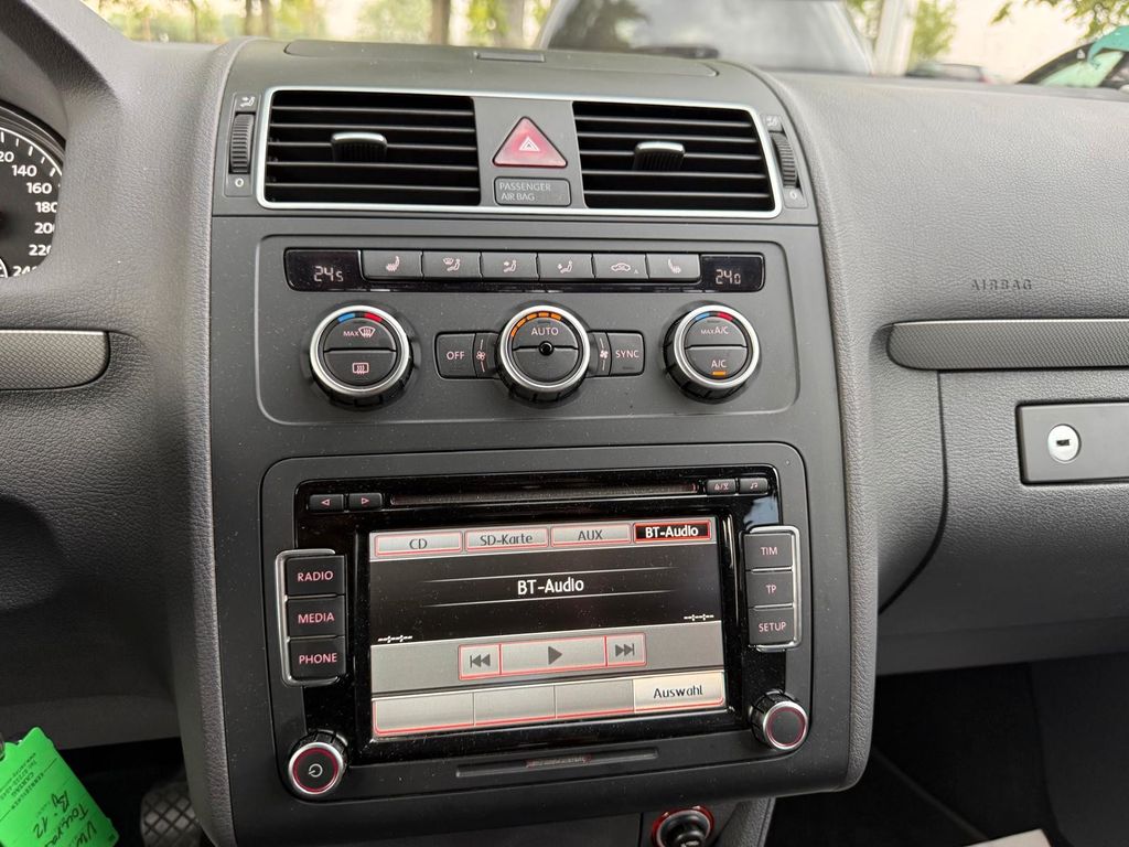 Volkswagen Touran 1.6 TDI Comfortline 7-Sitze Facelift - Bild 10