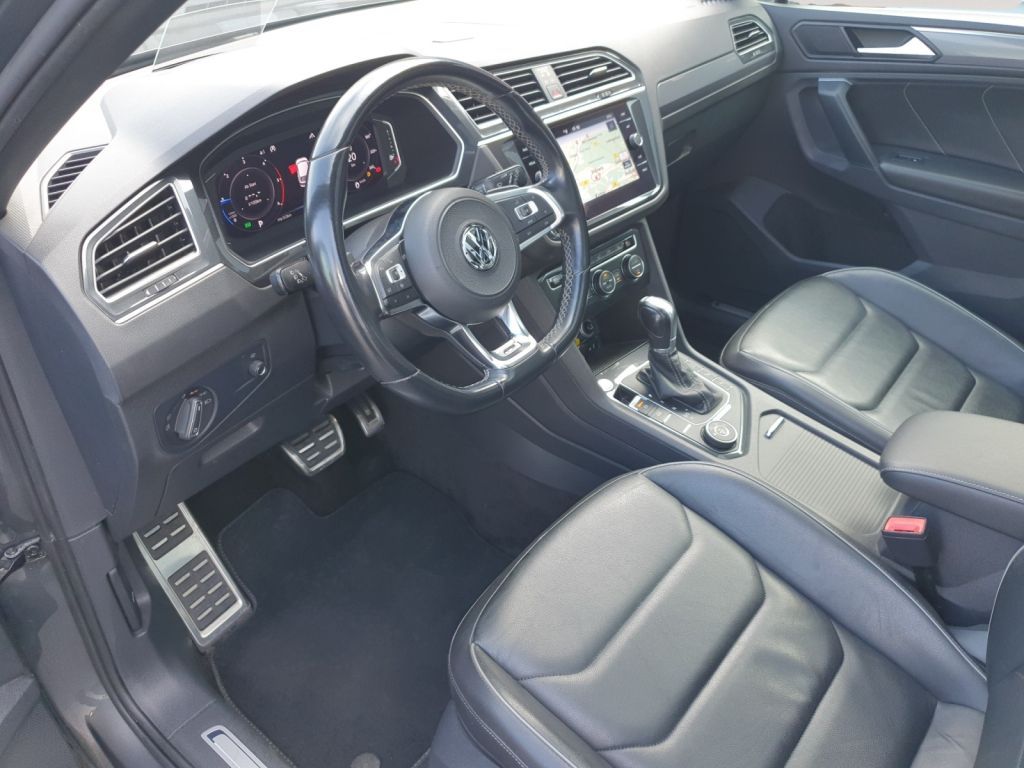 Fahrzeugabbildung Volkswagen Tiguan 2.0 TDI 4M DSG Highline LED,NAVI,AHZV