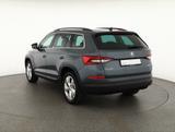 Skoda Kodiaq 2.0 TSI DSG 4x4 Soleil LED Navi ACC Leder - Skoda mit Benzin-Antrieb: Allradantrieb