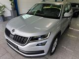 Skoda Kodiaq 2.0 TDI*4x4*AUT*PANO*360*ACC*NAV*CARP*1HD - gebrauchte Skoda Kodiaq aus dem Jahr 2018