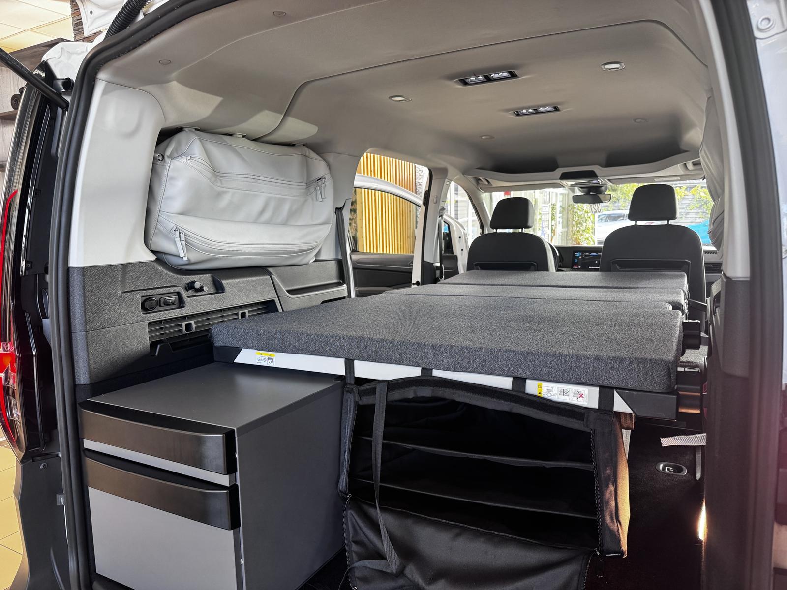 Volkswagen Caddy Maxi California Camper R.Cam Standheizung 