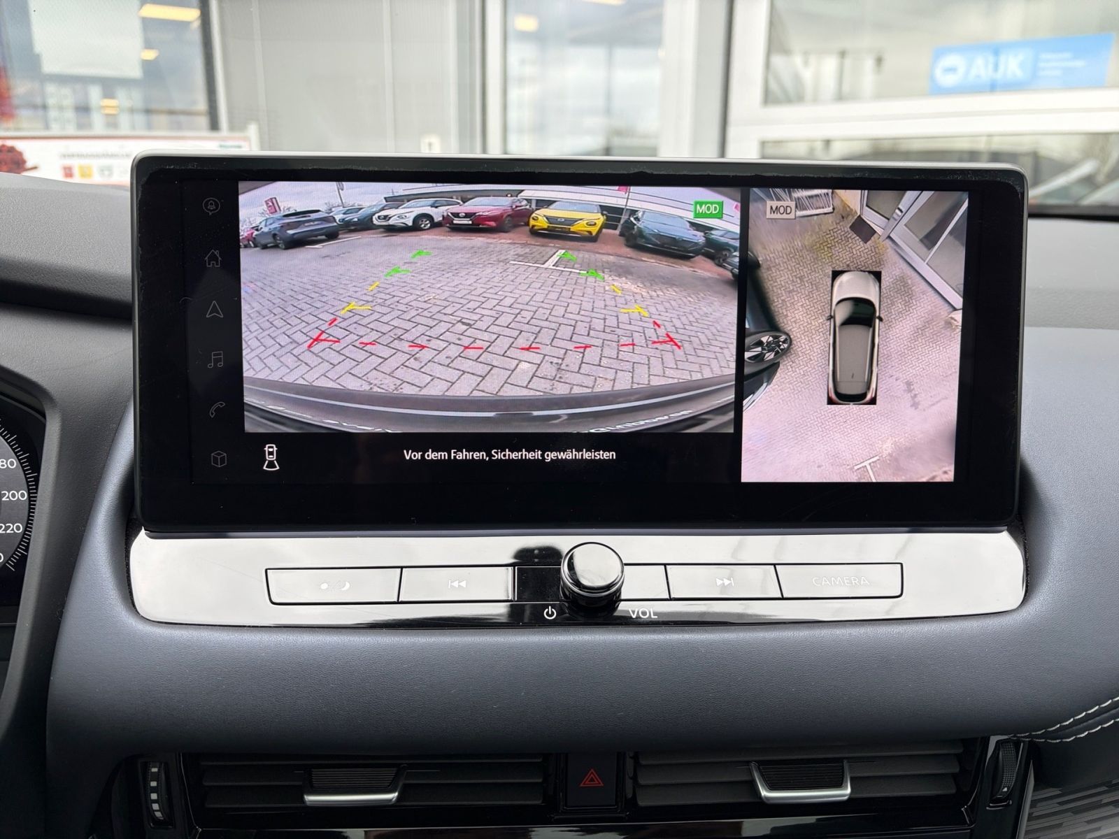 Fahrzeugabbildung Nissan Qashqai 1.3 DIG-T Tekna+ 4x4*SHZ*Navi*360°Kamera