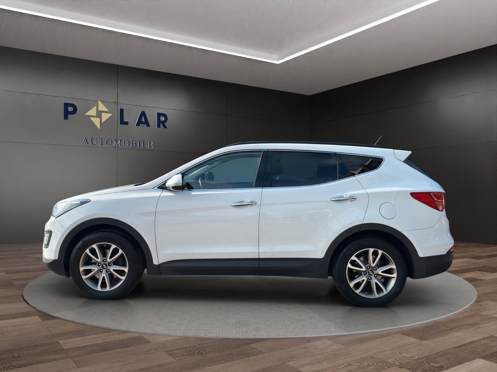 Fahrzeugabbildung Hyundai Santa Fe 2WD*AHK*Kamera*Xenon*Vollleder*Tempomat