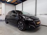 Peugeot 208 PureTech 110 Tech Edition 1.HAND NAVI - gebrauchte Peugeot 208 aus dem Jahr 2018
