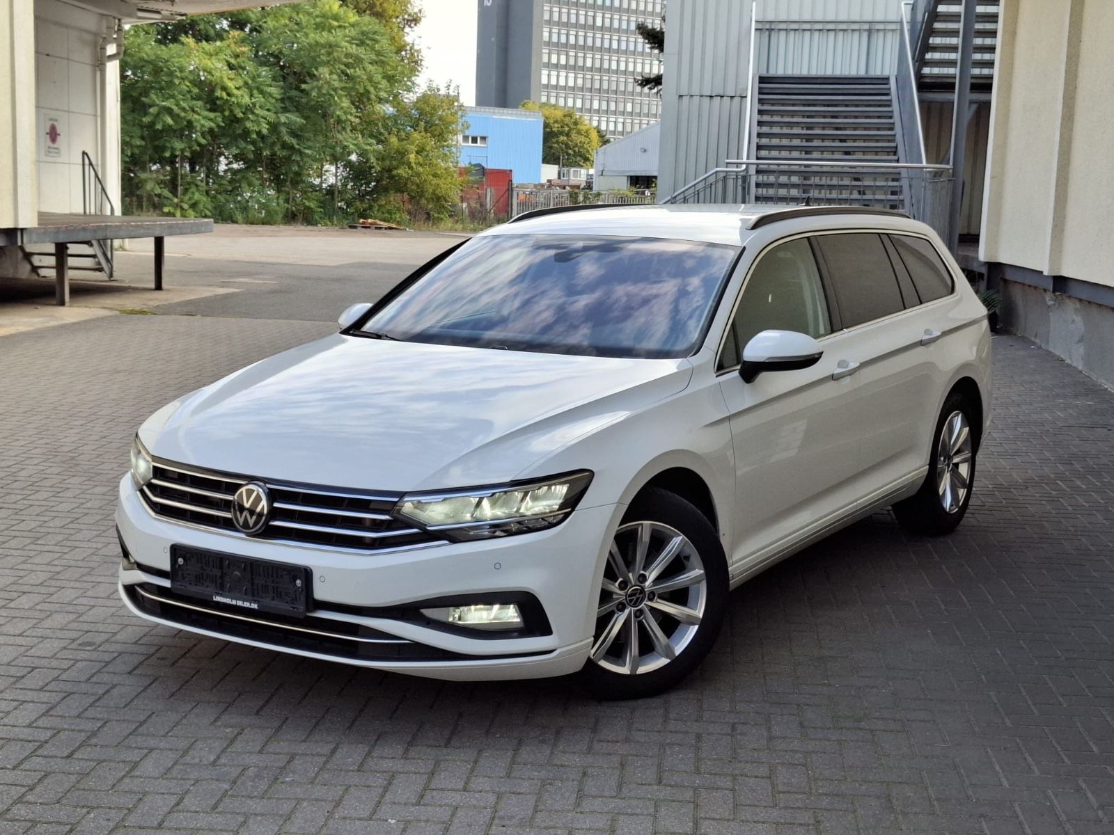Volkswagen Volkswagen Passat Variant VIRTUELL CAM LED ACC AHK
