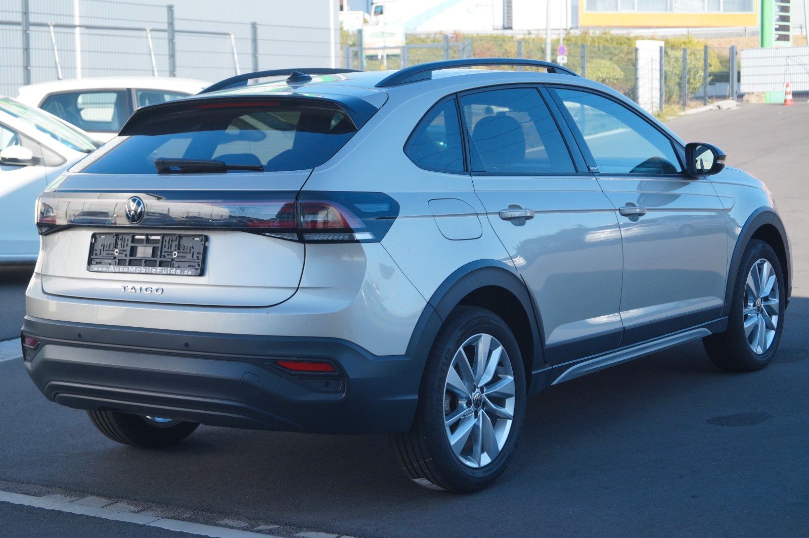 Fahrzeugabbildung Volkswagen Taigo Move 1.0 TSI 7-Gang DSG *TÜV neu