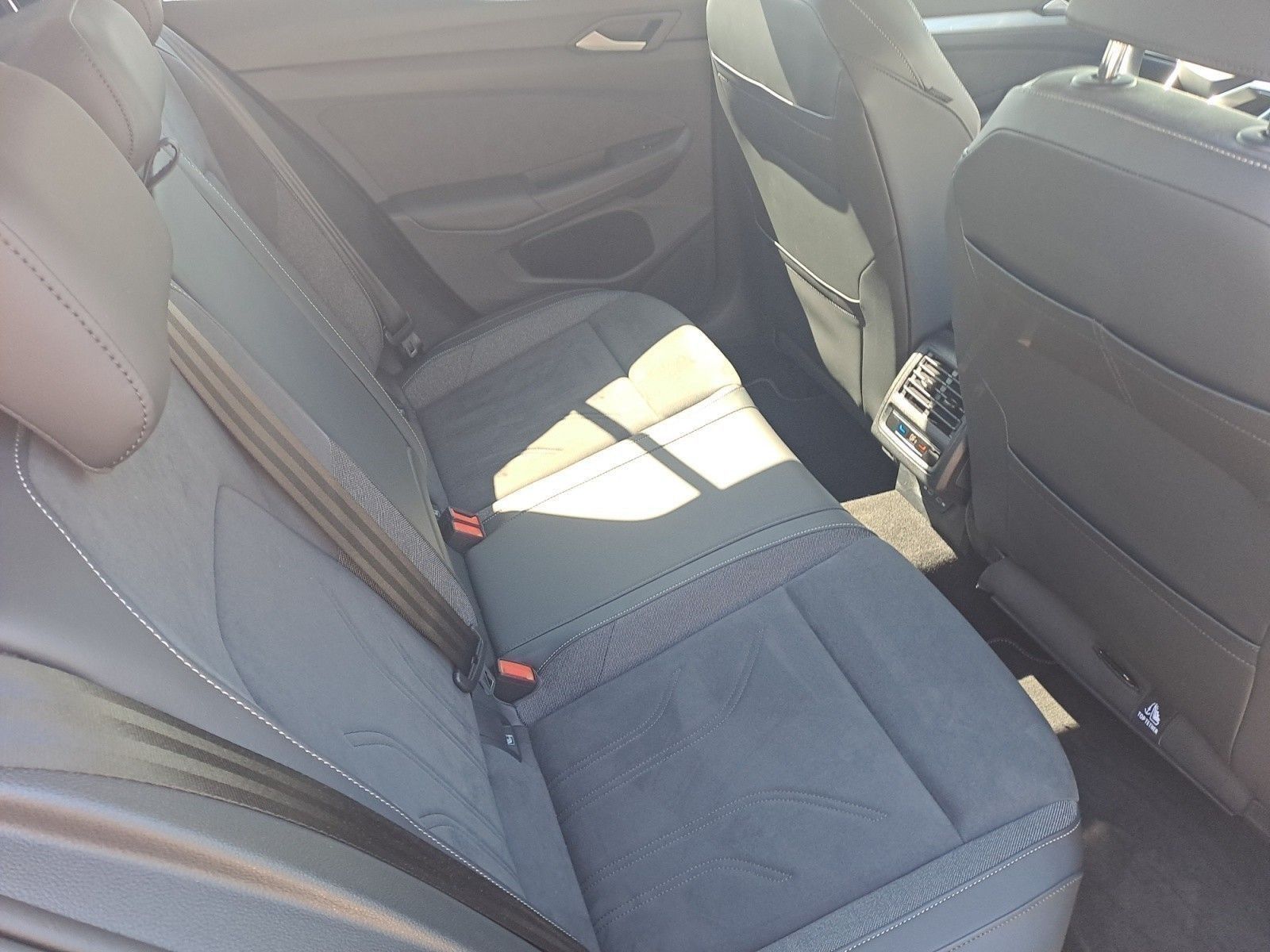 Volkswagen Golf - Bild 15