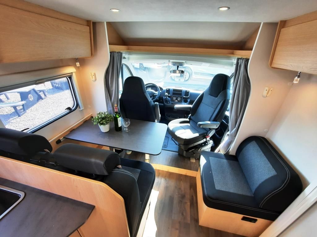 Fahrzeugabbildung Sunlight T SUB TS67 Verfüg./Sparen Sie 2.957,- €
