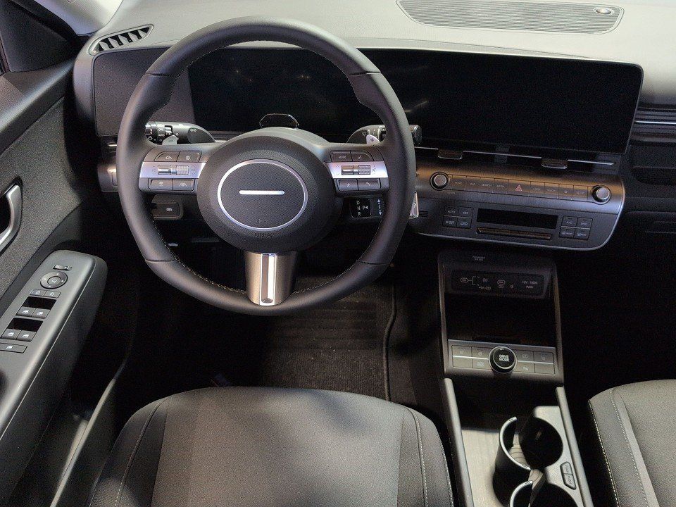 Fahrzeugabbildung Hyundai KONA HEV 1.6GDI AT TREND LICHT-P NAVI+KAMERA+QI+