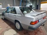 Mercedes-Benz 190e 2.6, w201 - Mercedes-Benz 190 aus 1989: 2.6