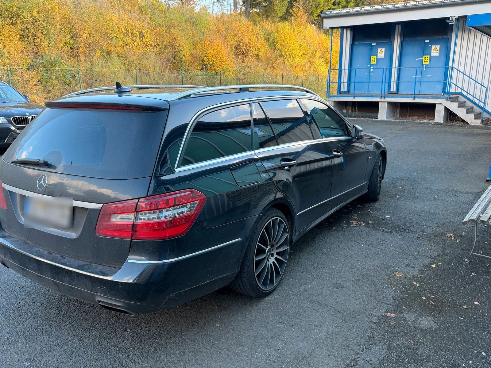 Mercedes-Benz E250 2012 — photo 6