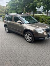 Skoda Yeti 1.2 TSI DSG Elegance Plus Edition Elega... - Skoda Yeti Gebrauchtwagen in Dortmund