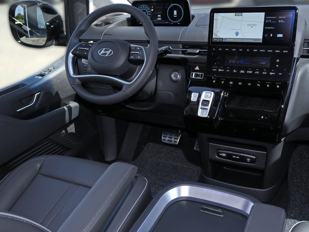 Fahrzeugabbildung Hyundai STARIA HEV 7-Sitzer Signature Panoramadach