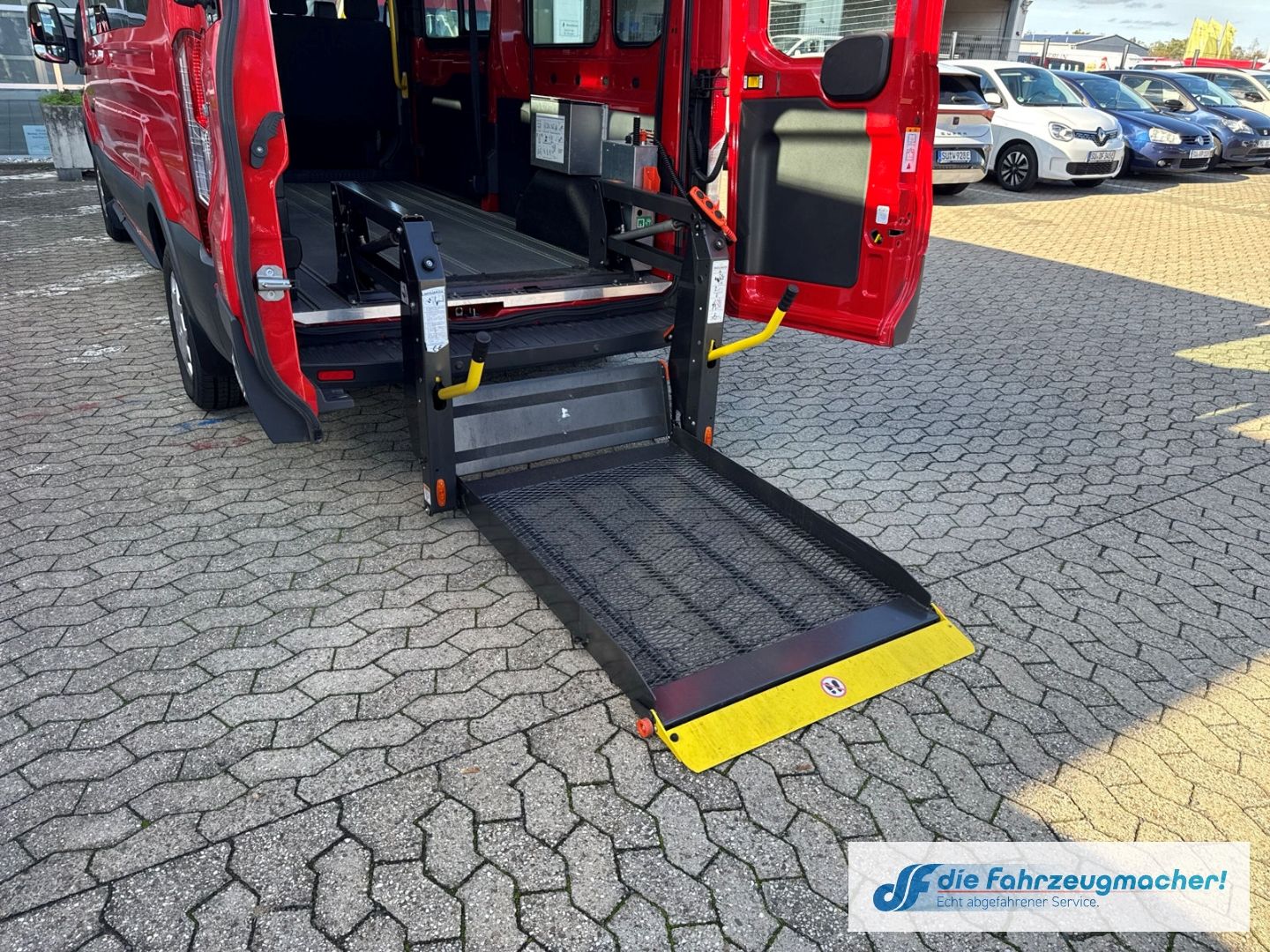 Fahrzeugabbildung Ford Transit Kombi 350 L3 Trend Temp Klima *7160