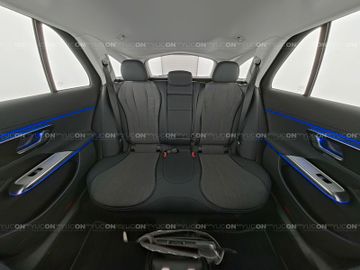 Mercedes E 220 - 6