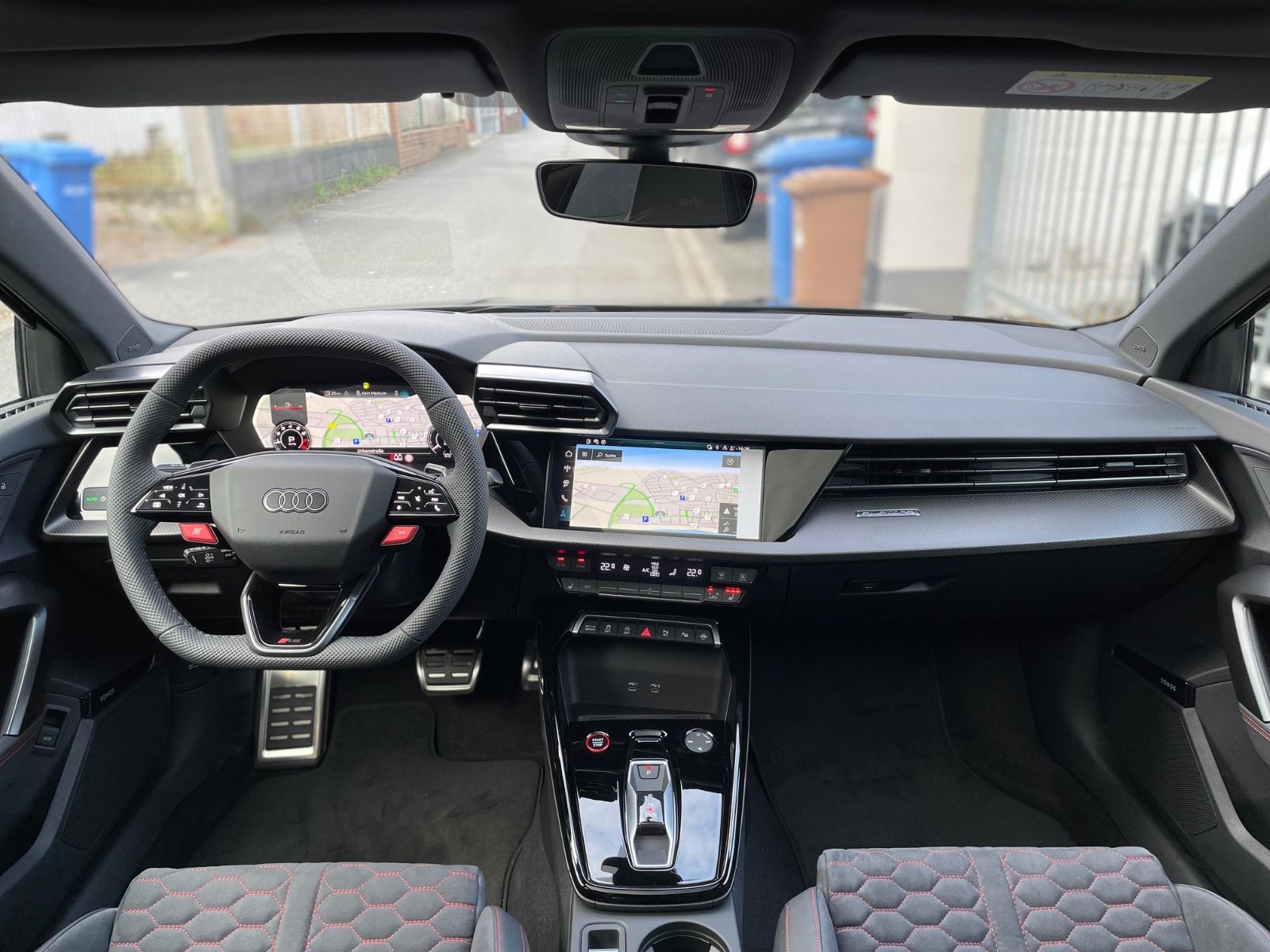 Fahrzeugabbildung Audi RS3 SB Facelift |Matrix|ACC|Sonos|RS-Schalen|HUD