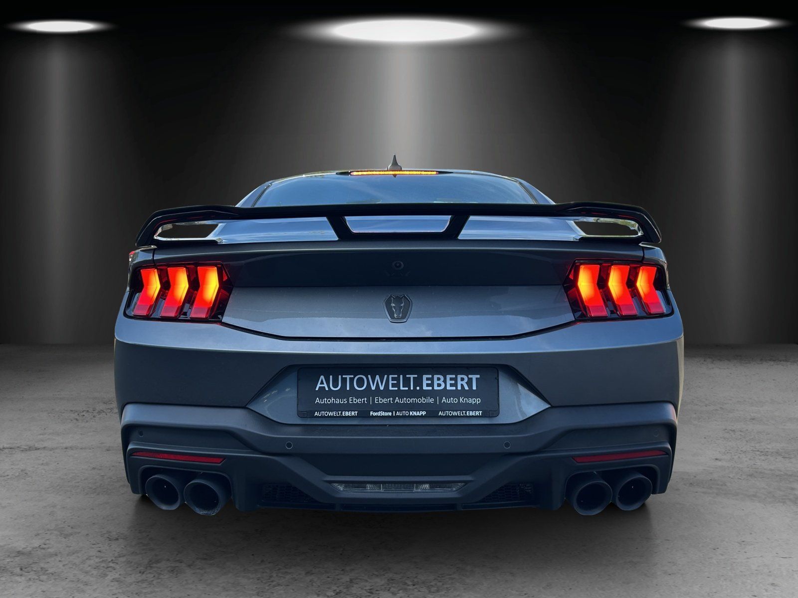 Fahrzeugabbildung Ford Mustang Dark Horse Fastback 453PS 10Gang Autom.
