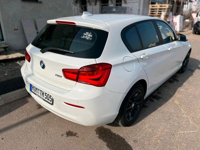 BMW 118