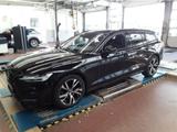 Volvo V60 B4 B DKG Plus Dark|NAVI|SHZG|LED|R-CAM| - Volvo V60: Plus Dark