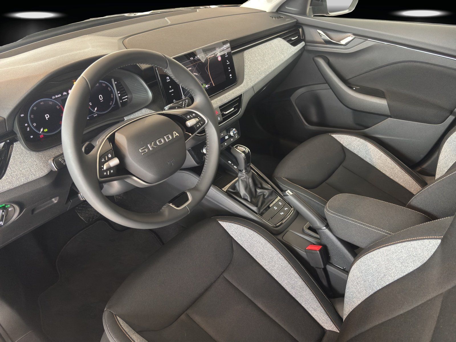 Fahrzeugabbildung SKODA Kamiq Tour 1,0 TSI 85 kW DSG