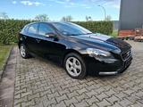 VolvoV40 1.6 D2 Kinetic  2013  Diesel  1... - Volvo 240 mit Diesel-Antrieb