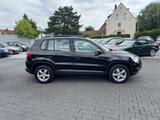 Volkswagen Tiguan Track & Field 4Motion Euro5 Leder Allrad - VW Tiguan Gebrauchtwagen in Bielefeld