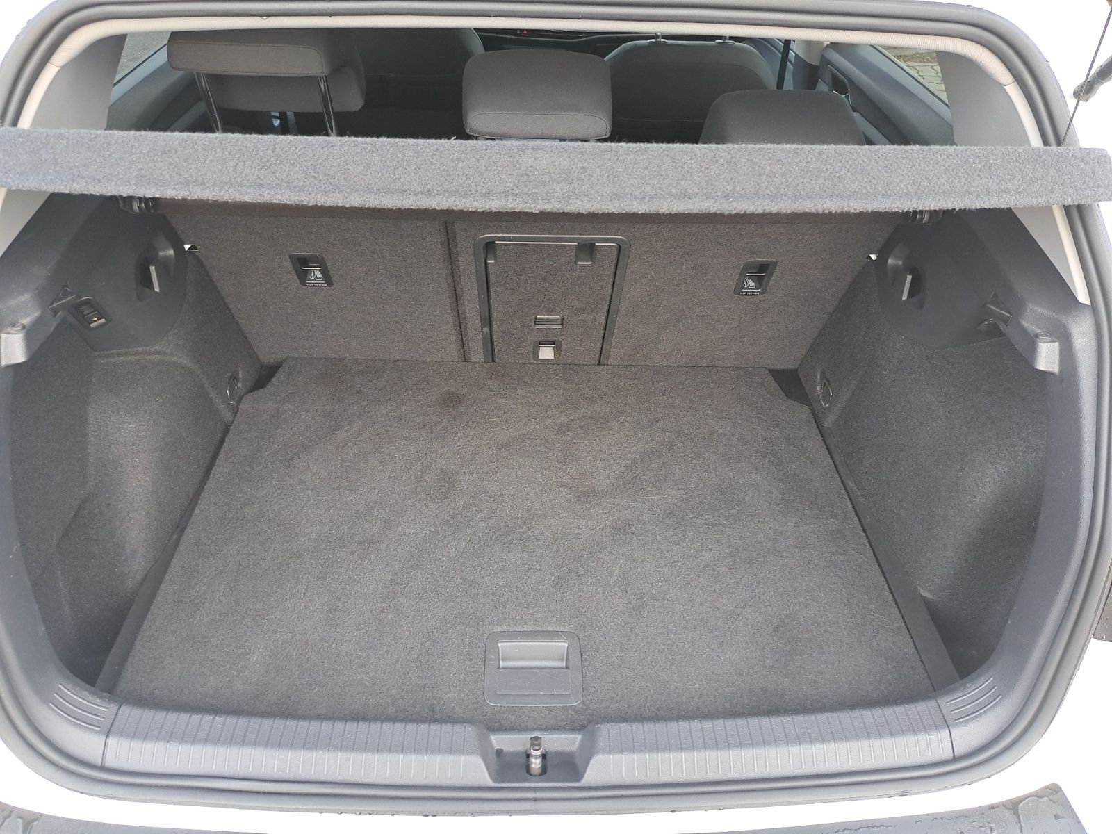 Volkswagen Golf - Bild 12