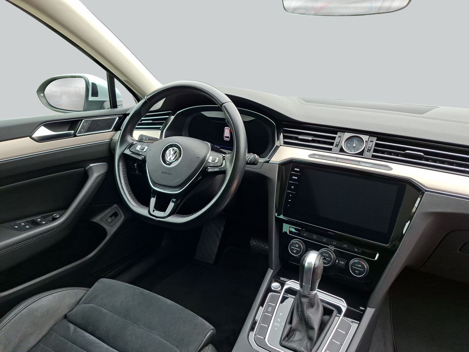 Volkswagen Passat Variant 2.0 TDI Highline NAVI AHK SD STAN foto 15