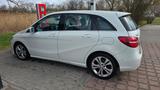 Mercedes-Benz B 180 Urban Automatik Zahnriemen neu HU 01/28 - Mercedes-Benz B 180: Von Privat