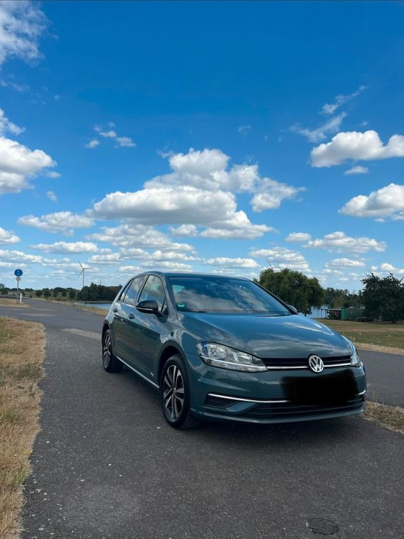 Image of Volkswagen Golf
