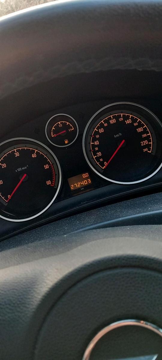Opel Astra 2007 — photo 6