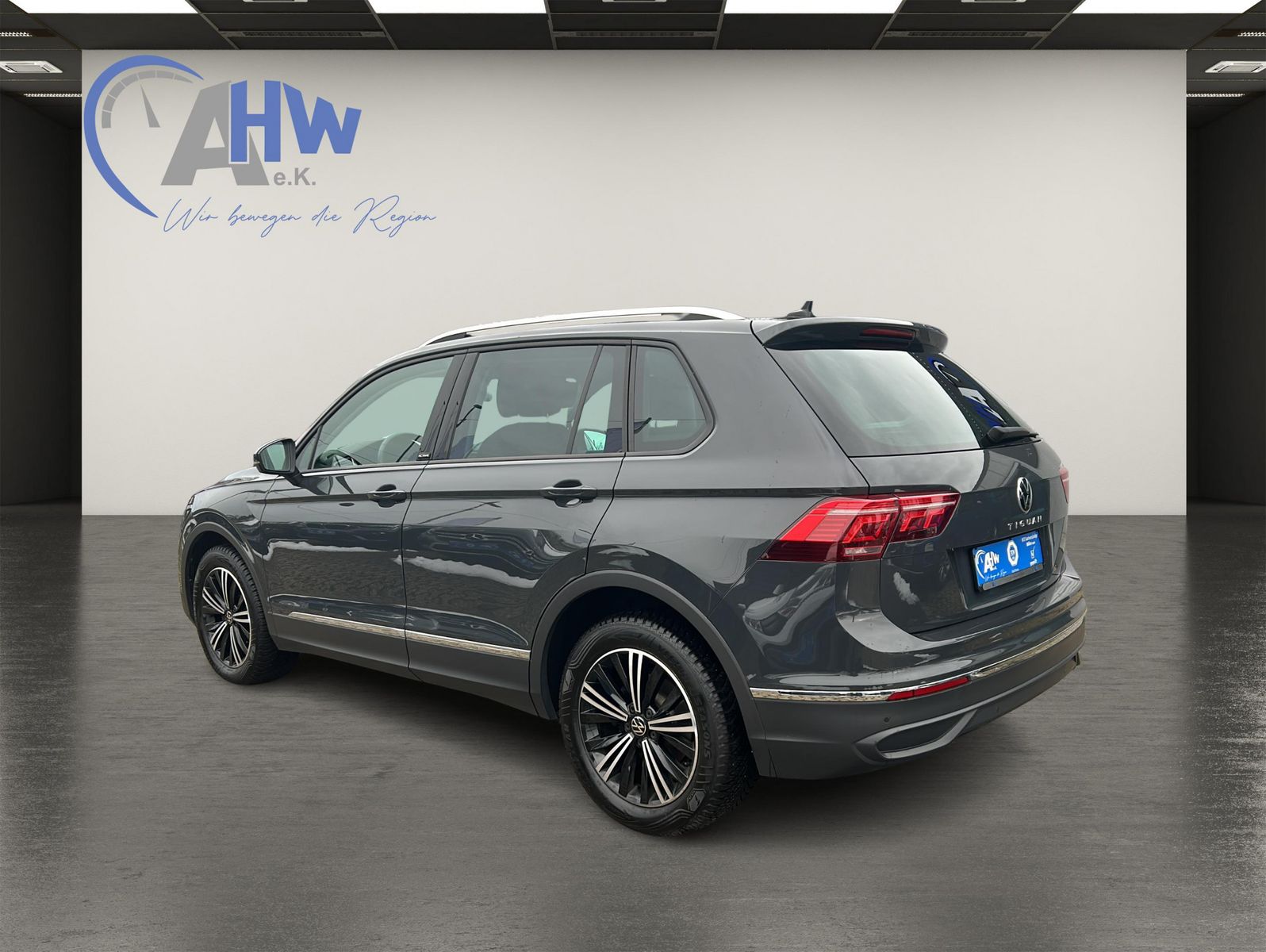 Fahrzeugabbildung Volkswagen Tiguan 2,0 TDI SCR DSG ActiveIQ.Light