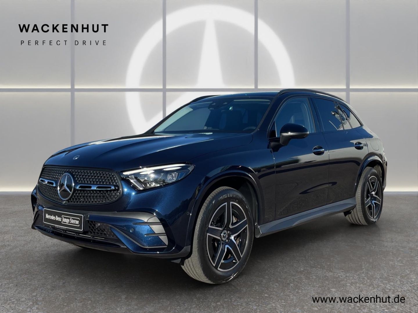 Mercedes-Benz GLC 300 e 4M AMG Premium Night AHK Pano FAP 360°