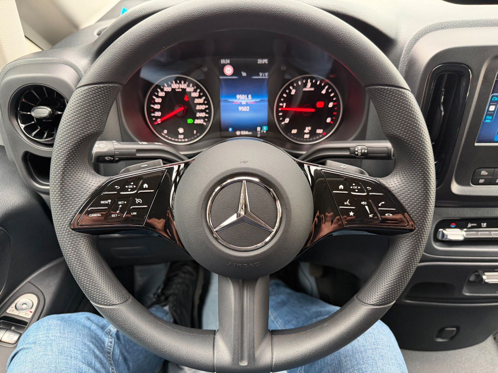 Fahrzeugabbildung Mercedes-Benz Vito 116 CDI 9G Extral Klima Kamera SHZ
