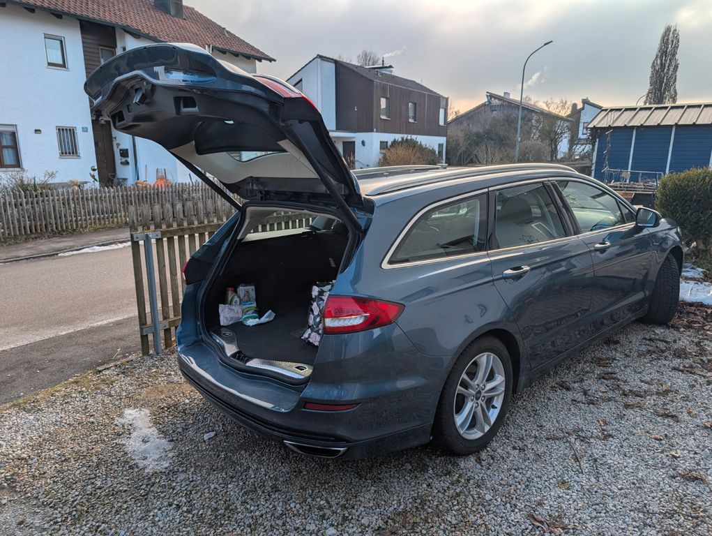 Image of Ford Mondeo