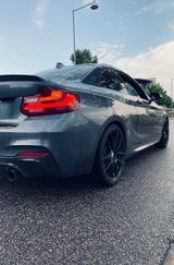 BMW M235i xDrive Steptronic Coupé - - BMW mit Benzin-Antrieb: Coupe, Grau